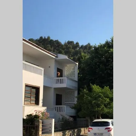 Sophia's Home, Unique Interior Design, City Center בית נופש *