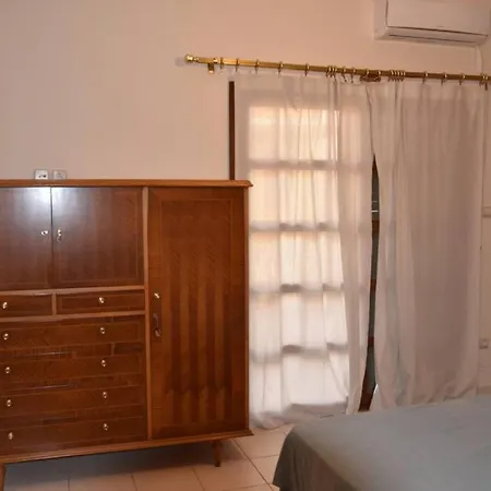 בית נופש Sophia's Home, Unique Interior Design, City Center סרס