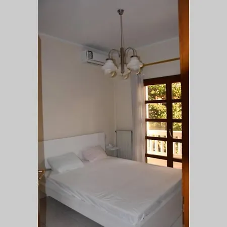 Sophia's Home, Unique Interior Design, City Center סרס