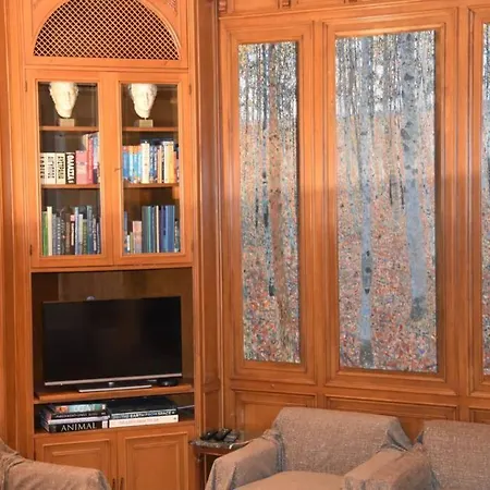 Sophia's Home, Unique Interior Design, City Center